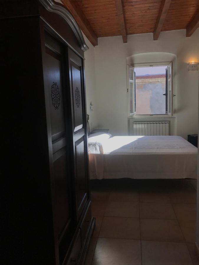 Domo Antiga Guest Rooms Sorso Ngoại thất bức ảnh